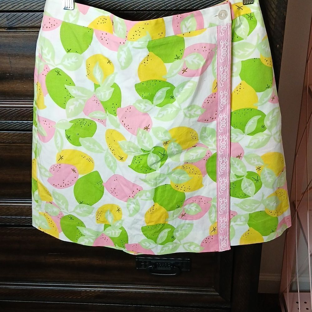 Lilly Pulitzer White Skirt with Pink, Green & Yellow Citrus Print